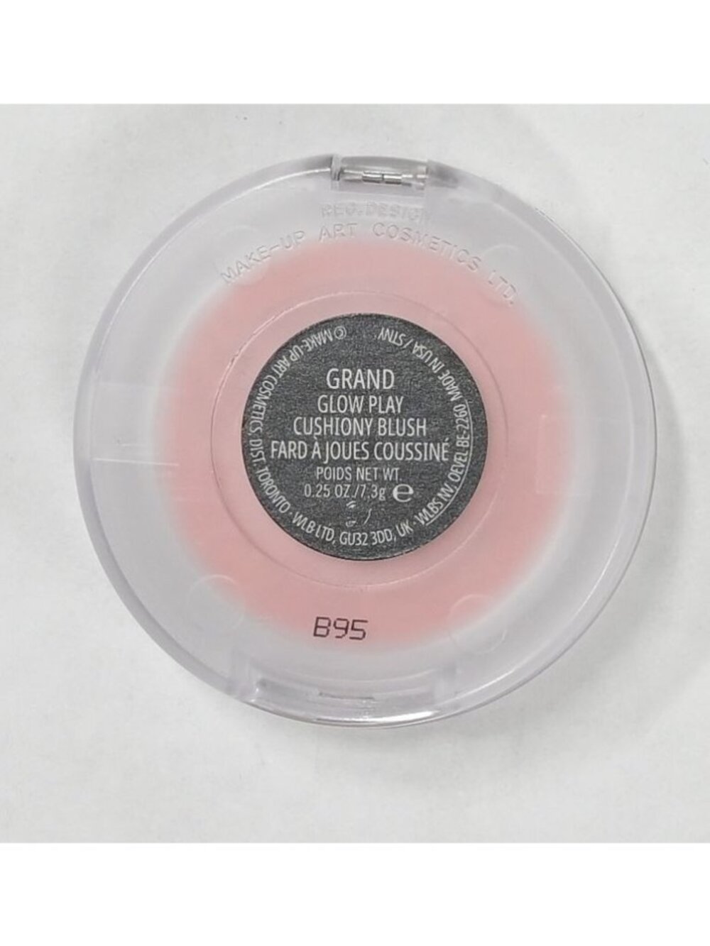 MAC Glow Play Cushiony Blush in GRAND Petal Pink - Picture 2 of 2
